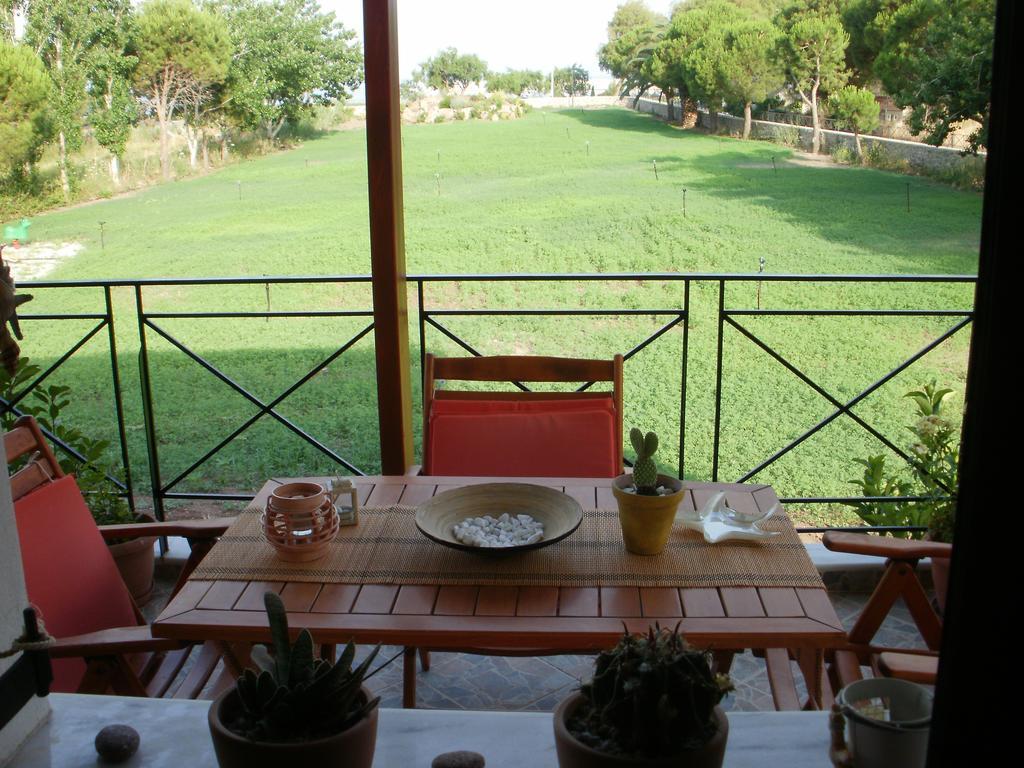 Gaea Gardens Studios & Villas Petra  Exterior photo